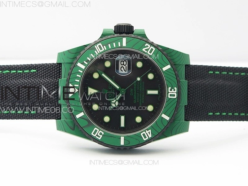 Submariner DIW Green Carbon VSF 1:1 Best Edition Black Dial on Black Nylon Strap VS3135