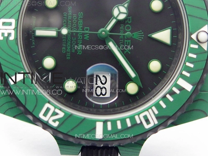 Submariner DIW Green Carbon VSF 1:1 Best Edition Black Dial on Black Nylon Strap VS3135