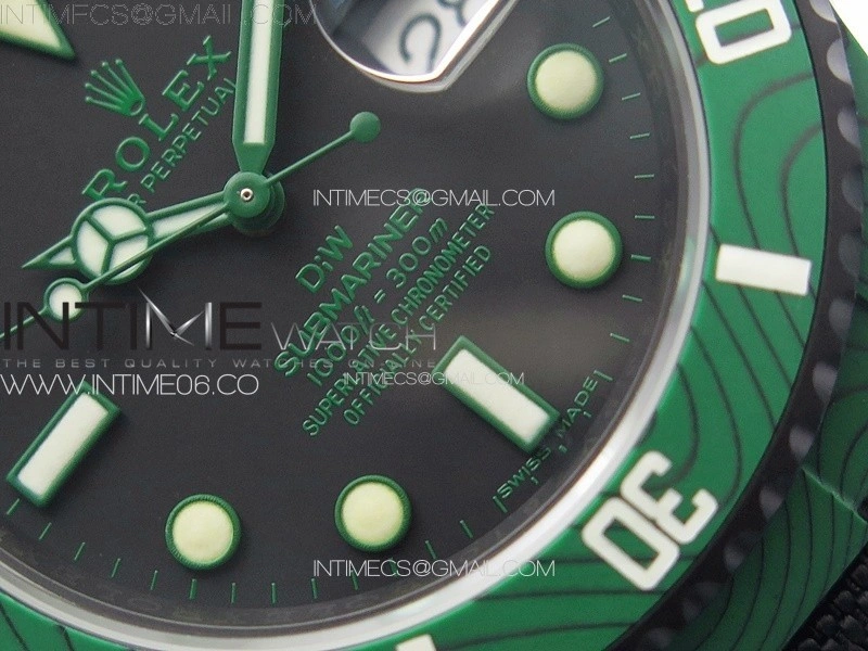 Submariner DIW Green Carbon VSF 1:1 Best Edition Black Dial on Black Nylon Strap VS3135