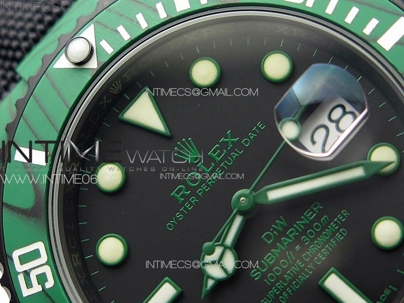 Submariner DIW Green Carbon VSF 1:1 Best Edition Black Dial on Black Nylon Strap VS3135