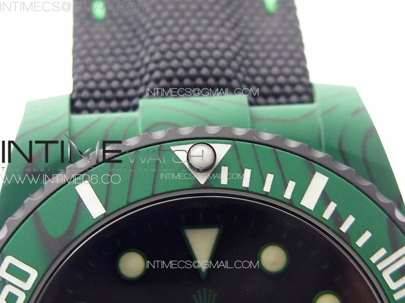Submariner DIW Green Carbon VSF 1:1 Best Edition Black Dial on Black Nylon Strap VS3135