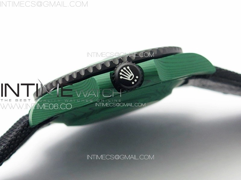 Submariner DIW Green Carbon VSF 1:1 Best Edition Black Dial on Black Nylon Strap VS3135