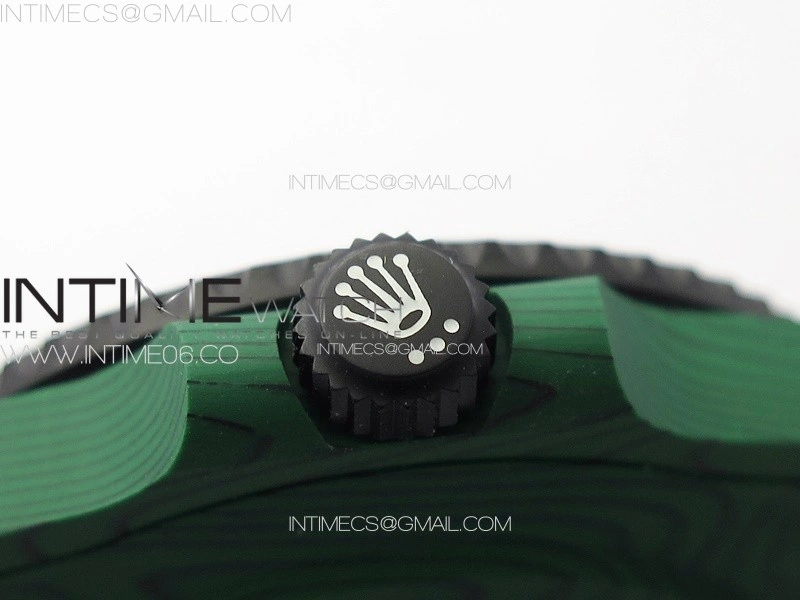 Submariner DIW Green Carbon VSF 1:1 Best Edition Black Dial on Black Nylon Strap VS3135