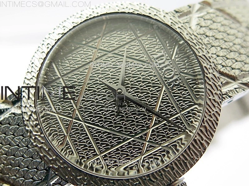 La D de dior Satine 25mm SS 8848F 1:1 Best Edition Silver Dial on SS bracelet Swiss Quartz