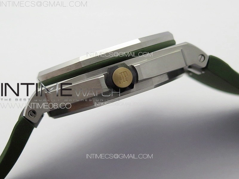 Royal Oak Offshore Diver 15720 ZF 1:1 Best Edition Green Dial on Green Rubber Strap A4308