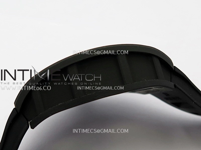 RM055 RG Inner Bezel Black Crown NTPT ZF 1:1 Best Edition on Black Rubber Strap RMUL2 Super Clone V2
