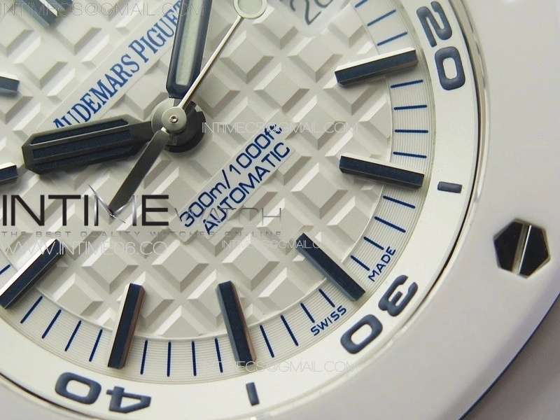 Royal Oak Offshore Diver 15707 White Ceramic APSF 1:1 Best Edition SA3120 Super Clone