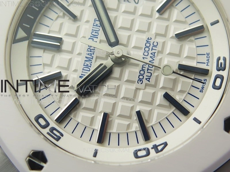 Royal Oak Offshore Diver 15707 White Ceramic APSF 1:1 Best Edition SA3120 Super Clone