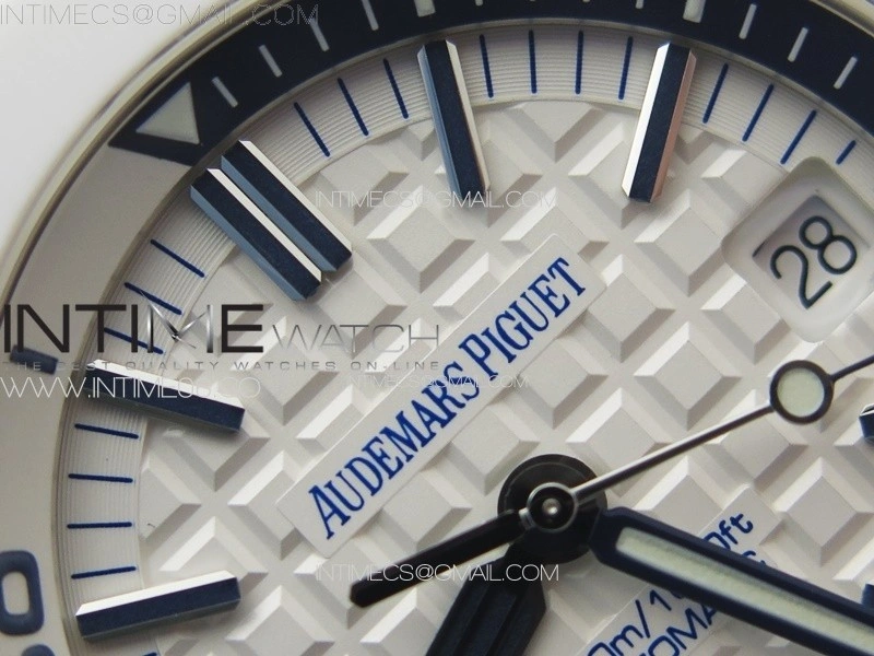 Royal Oak Offshore Diver 15707 White Ceramic APSF 1:1 Best Edition SA3120 Super Clone