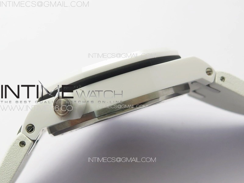 Royal Oak Offshore Diver 15707 White Ceramic APSF 1:1 Best Edition SA3120 Super Clone