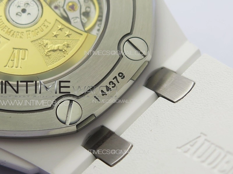 Royal Oak Offshore Diver 15707 White Ceramic APSF 1:1 Best Edition SA3120 Super Clone