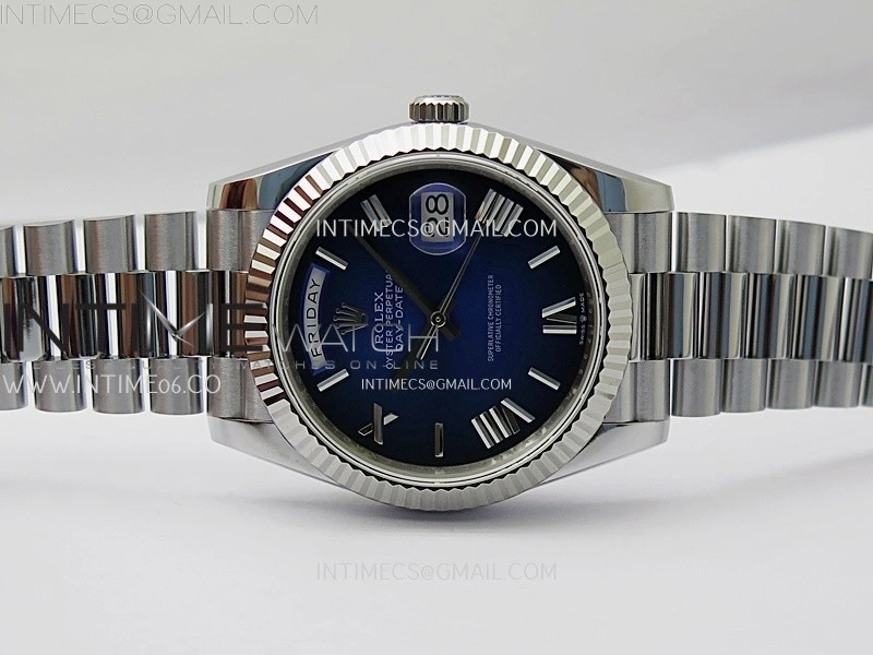 Day Date 228238 40mm 904L SS Bezel QF Gain Weight Blue Gradient Dial Roman Markers on SS President Bracelet A2836