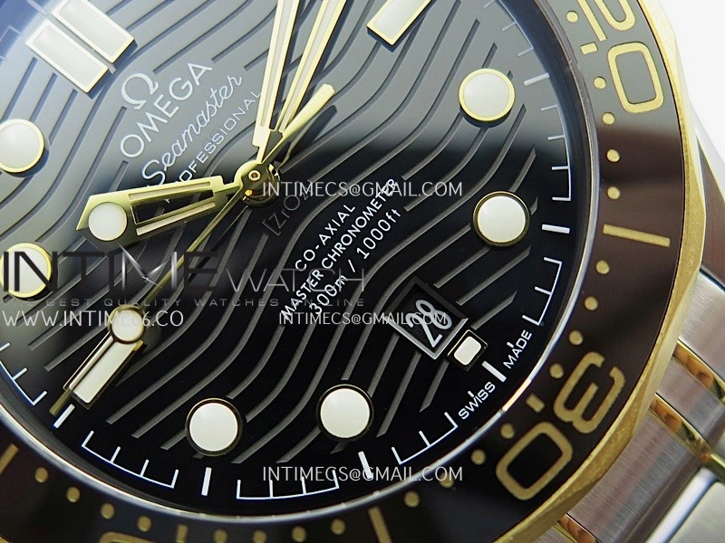 Seamaster Diver 300M Black Ceramic Bezel SS YG V4 VSF 1:1 Best Edition Black Dial On SS YG Bracelet Super Clone Asian 8800