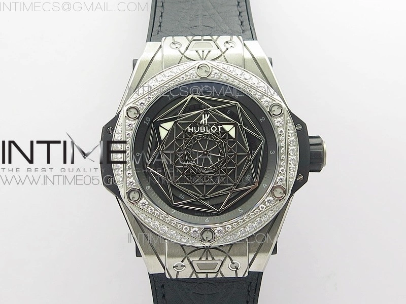 Big Bang Sang Bleu Ti Crystal Bezel WWF 1:1 Best Edition Black Skeletonal Dial On Black Gummy Strap Asian HB1213 V2