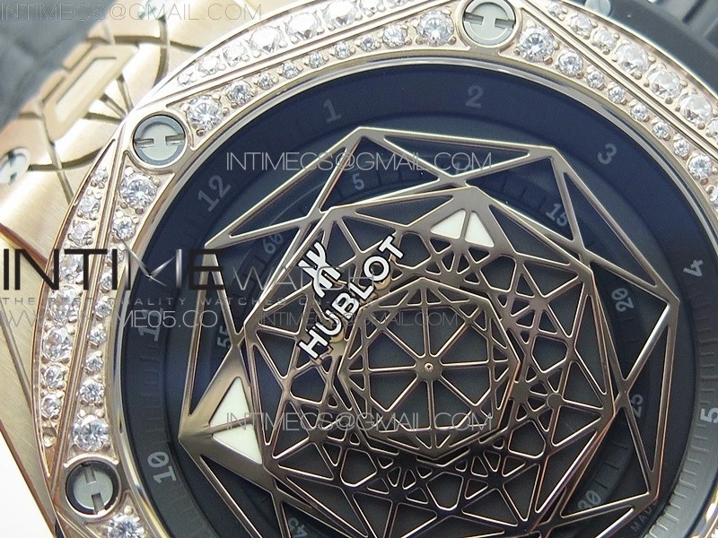 Big Bang Sang Bleu RG Ti Crystal Bezel WWF 1:1 Best Edition Black Skeletonal Dial On Black Gummy Strap Asian HB1213 V2