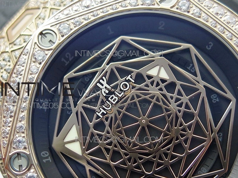 Big Bang Sang Bleu RG Ti Crystal Case Bezel WWF 1:1 Best Edition Black Skeletonal Dial On Black Gummy Strap Asian HB1213 V2