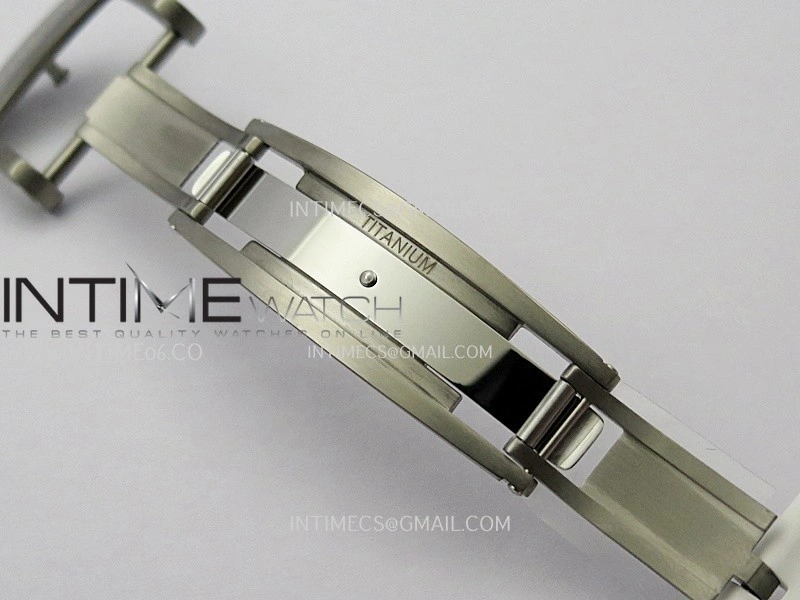 RM055 White Inner Bezel White Crown NTPT ZF 1:1 Best Edition On White Rubber Strap RMUL2 Super Clone V2