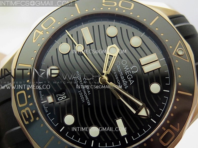 2018 Seamaster Diver 300M Black Ceramic Bezel RG VSF 1:1 Best Edition Black Dial On Black Rubber Strap A8801