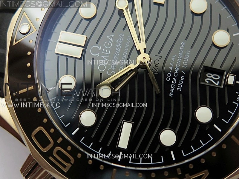 2018 Seamaster Diver 300M Black Ceramic Bezel RG VSF 1:1 Best Edition Black Dial On Black Rubber Strap A8801