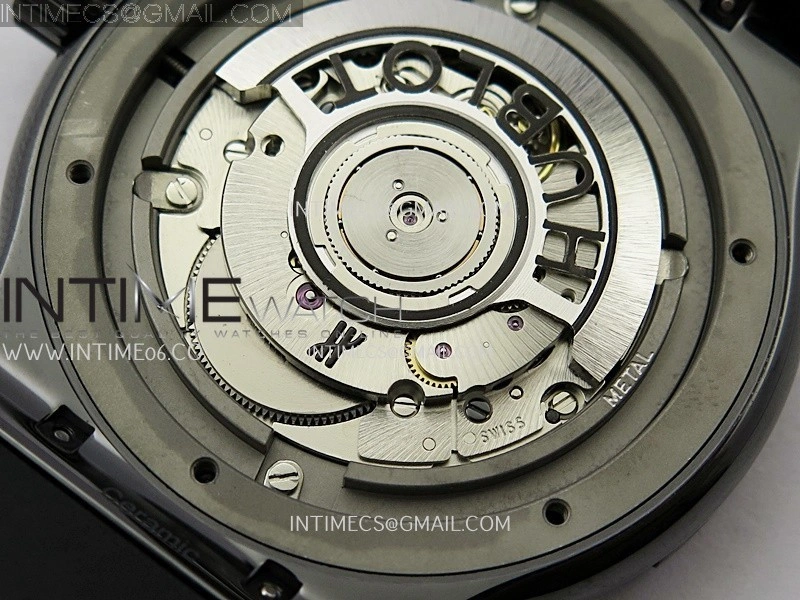 Classic Fusion 42mm Ceramic JJZF 1:1 Best Edition Black Dial On Black Rubber Strap