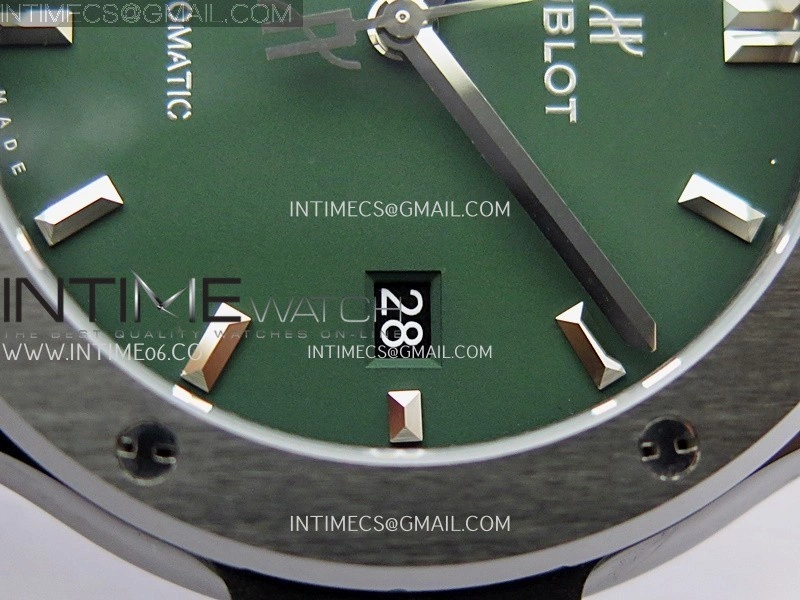 Classic Fusion 42mm Ceramic JJZF 1:1 Best Edition Green Dial On Black Rubber Strap