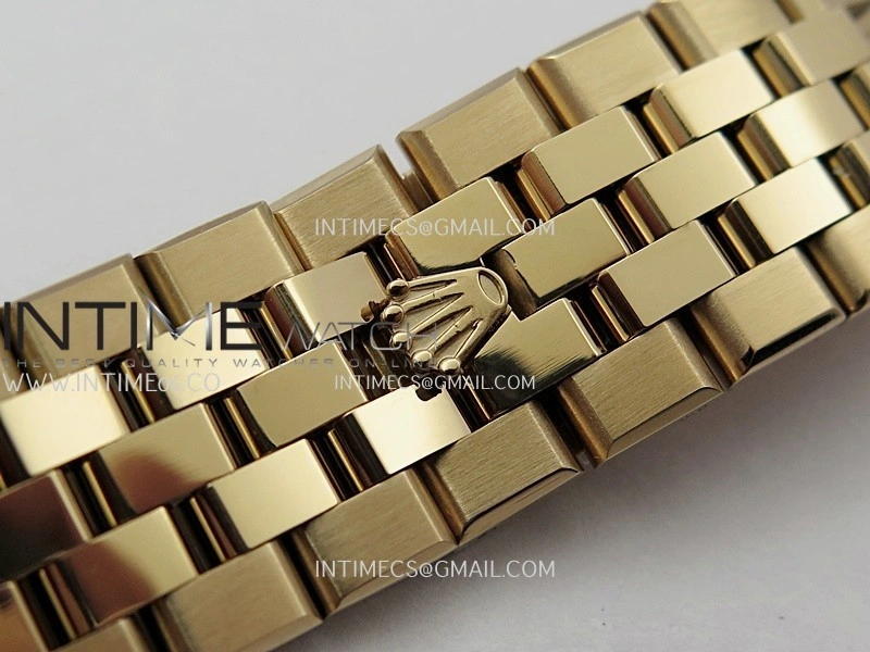Land Dweller 127385 Diamond Bezel RG ESF White Dial T Diamond Marker On RG Bracelet A7135