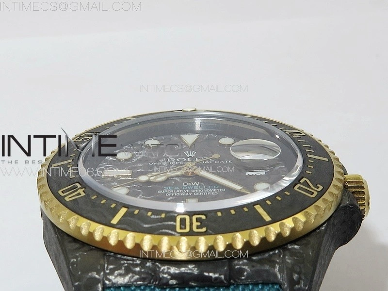 Sea Dweller 43mm Carbon YG 'IRBIS' DIWF Best Edition Carbon Dial on Black Nylon Strap A2824