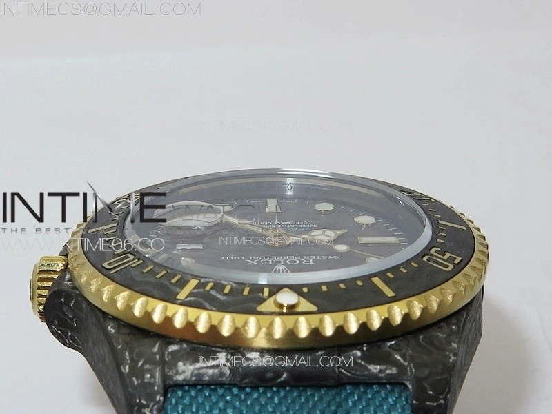 Sea Dweller 43mm Carbon YG 'IRBIS' DIWF Best Edition Carbon Dial on Black Nylon Strap A2824