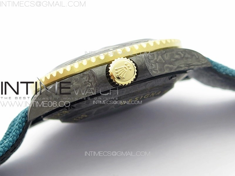 Sea Dweller 43mm Carbon YG 'IRBIS' DIWF Best Edition Carbon Dial on Black Nylon Strap A2824