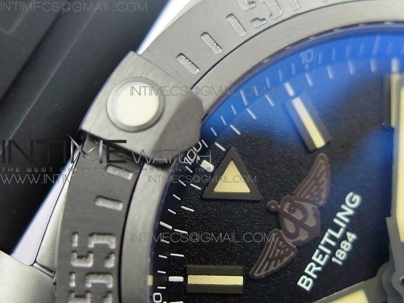 Avenger BlackBird 44mm DLC GF 1:1 Best Edition Titanium Case Black Dial On Black Rubber Strap A2824 V4