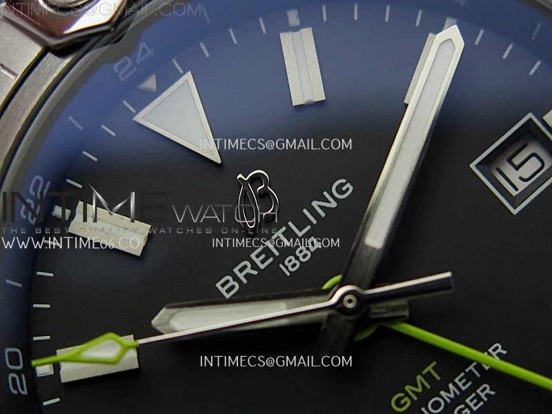 Avenger Chronometer 42mm GMT Yellow Second Hand SS BLSF 1:1 Best Version Black Dial On SS Bracelet A2836