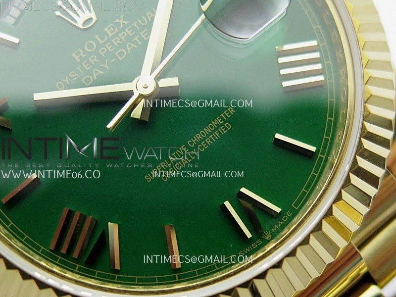 Day Date 228238 40mm YG KF 1:1 Best Edition Green Dial Roman Markers On RG President Bracelet SA3255