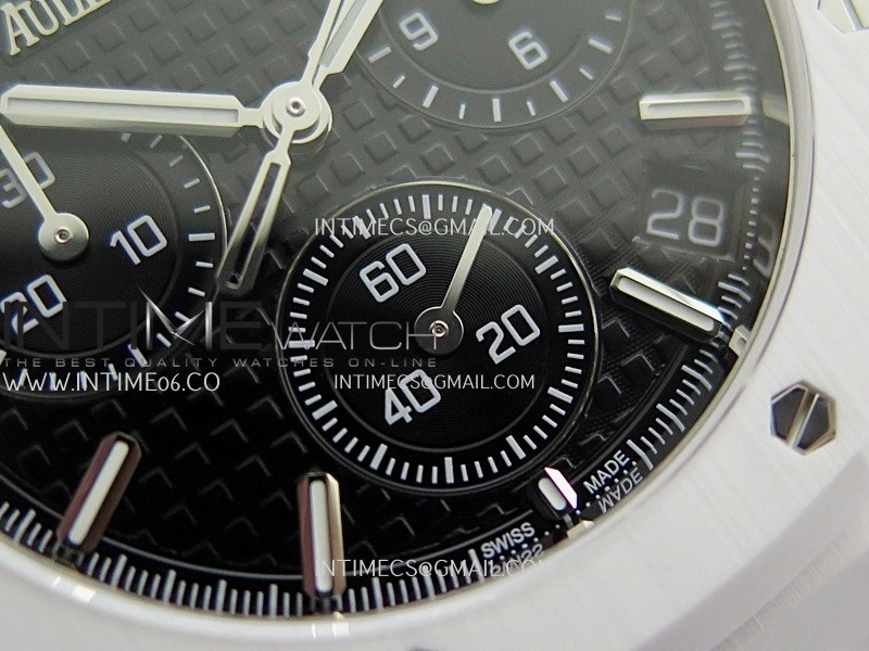 Royal Oak Chrono 26240 White Ceramic APSF 1:1 Best Edition Black Dial On White Ceramic Bracelet SA4401 Super Clone