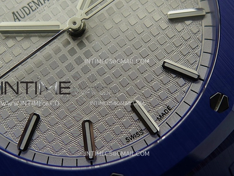 Royal Oak 15500 Blue Ceramic APSF 1:1 Best Edition Silver Dial On Blue Ceramic Bracelet SA4302 Super Clone