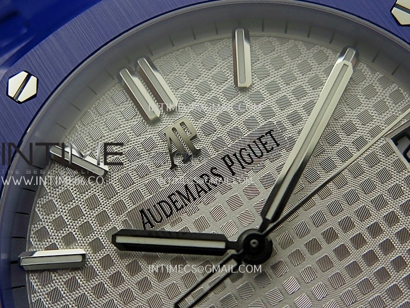 Royal Oak 15500 Blue Ceramic APSF 1:1 Best Edition Silver Dial On Blue Ceramic Bracelet SA4302 Super Clone