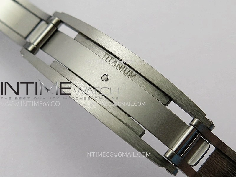 RM055 White Ceramic Blue Inner Bezel APSF 1:1 Best Edition On Blue Rubber Strap RMUL2 Super Clone
