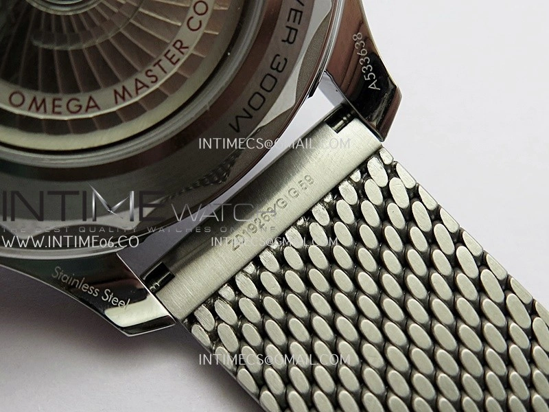 Seamaster 300M Diver 42mm SS ORF Best Edition Black Wave Texture Dial On Mesh Bracelet Super Clone 8806