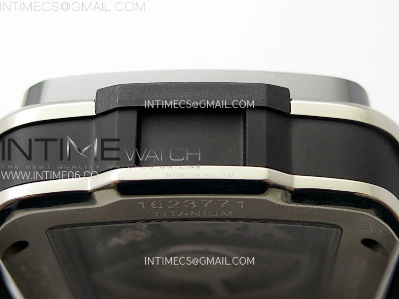 Square Bang Unico 42mm Titanium Ceramic BBF 1:1 Best Edition Skeleton Dial on Black Rubber Strap A1280