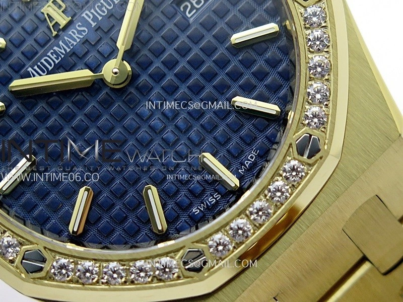 Lady Royal Oak 33mm 67651 Diamonds Bezel YG ZF 1:1 Best Edition Blue Textured Dial on YG Bracelet RONDA Quartz