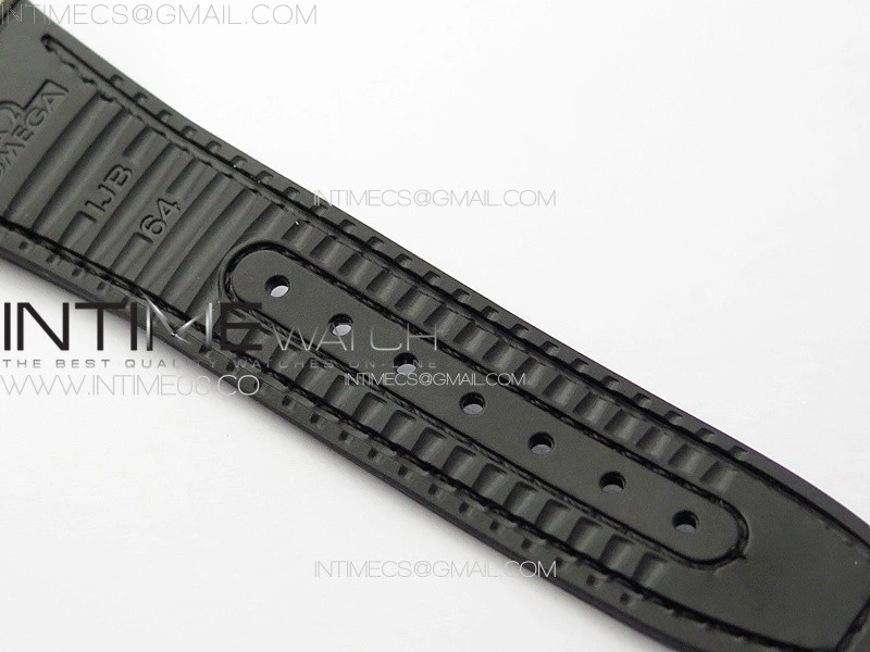 Constellation 131.33.41.21.03.001 SS RG TW Best Edition Green Dial On Black Gummy Strap A8900