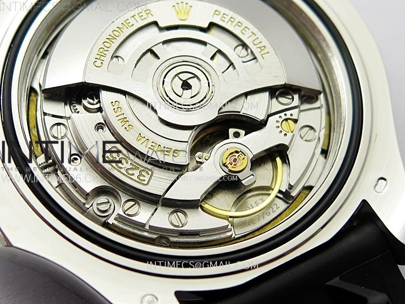 Yacht-Master 226559 Weight PG Tungsten Gold ARF 1:1 Best Edition Black Ceramic Bezel on Oysterflex Rubber Strap VS3235