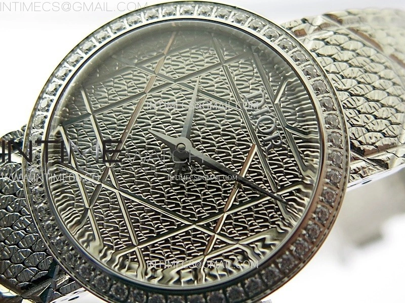 La D de Dior Satine 25mm SS Diamonds 8848F 1:1 Best Edition Silver Dial on SS bracelet Swiss Quartz