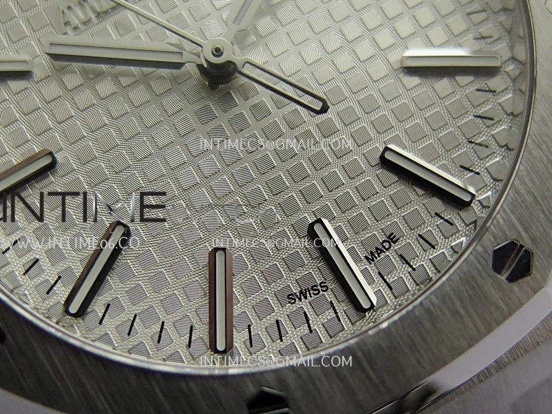 Royal Oak 41mm 15510 Free Sprung SS APSF 1:1 Best Edition Silver Textured Dial On SS Bracelet Super Clone A4302