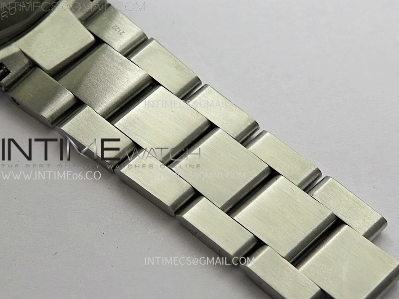 Avenger Chronometer 42mm GMT SS BLSF 1:1 Best Version Blue Dial On SS Bracelet A2836