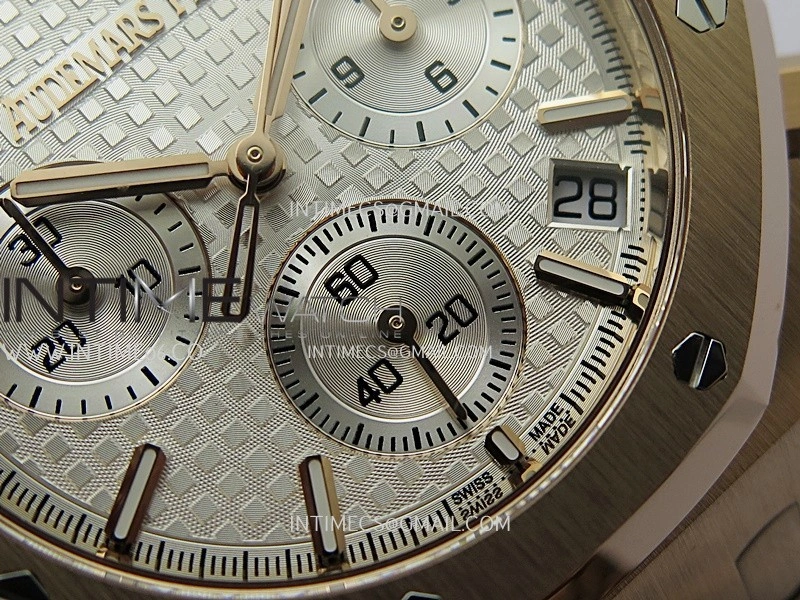 Royal Oak Chrono 26240OR RG APSF 1:1 Best Edition Silver Dial on RG Bracelet SA4401 Super Clone