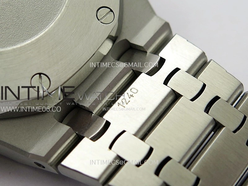 Royal Oak Chrono 26331ST SS IPF 1:1 Best Edition Black Dial Silver subdial on SS Bracelet A7750