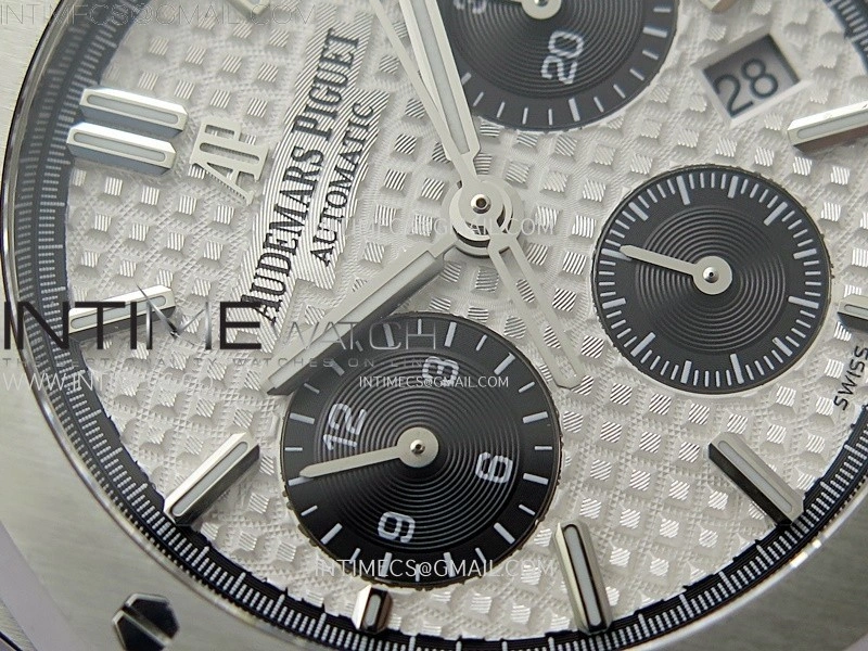 Royal Oak Chrono 26331ST SS IPF 1:1 Best Edition Silver Dial Black subdial on SS Bracelet A7750