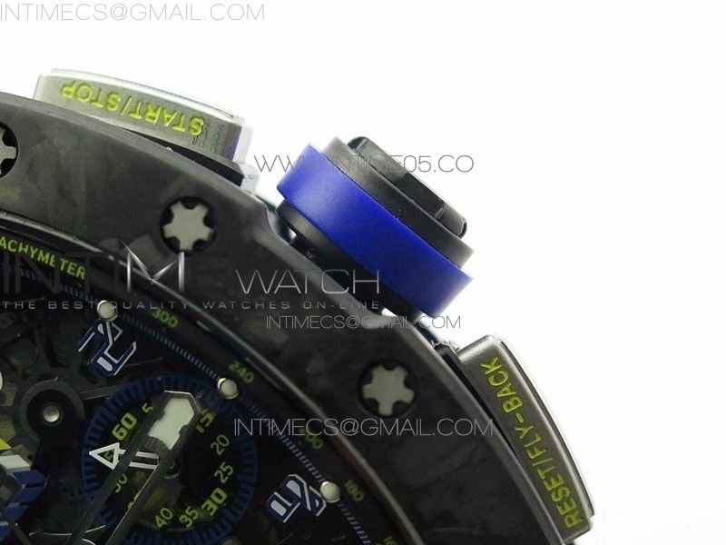 RM011 Titanium Case Carbon Bezel Chronograph KVF 1:1 Best Edition Skeleton Dial Blue Crown on Black Rubber Strap A7750