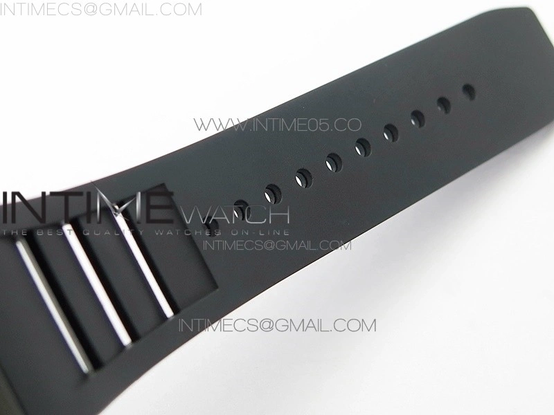 RM011 Titanium Case Carbon Bezel Chronograph KVF 1:1 Best Edition Skeleton Dial Blue Crown on Black Rubber Strap A7750