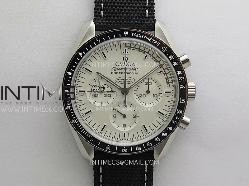 Speedmaster Professional Snoopy SS SMF 1:1 Best Edition Silver Dial Black Marker On Black Nylon Strap A3861